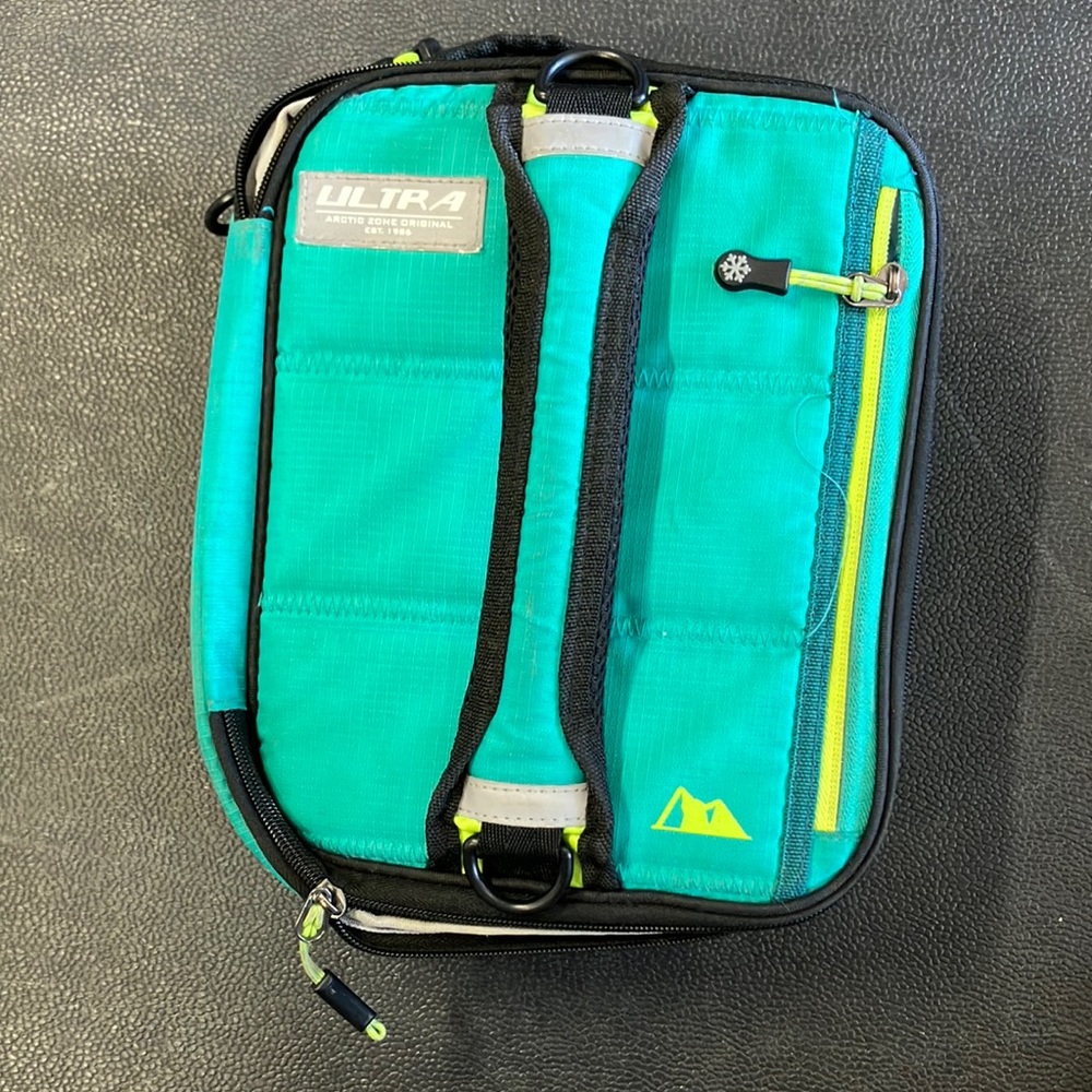 Arctic Zone Original Expandable Lunchbox, 2 containers